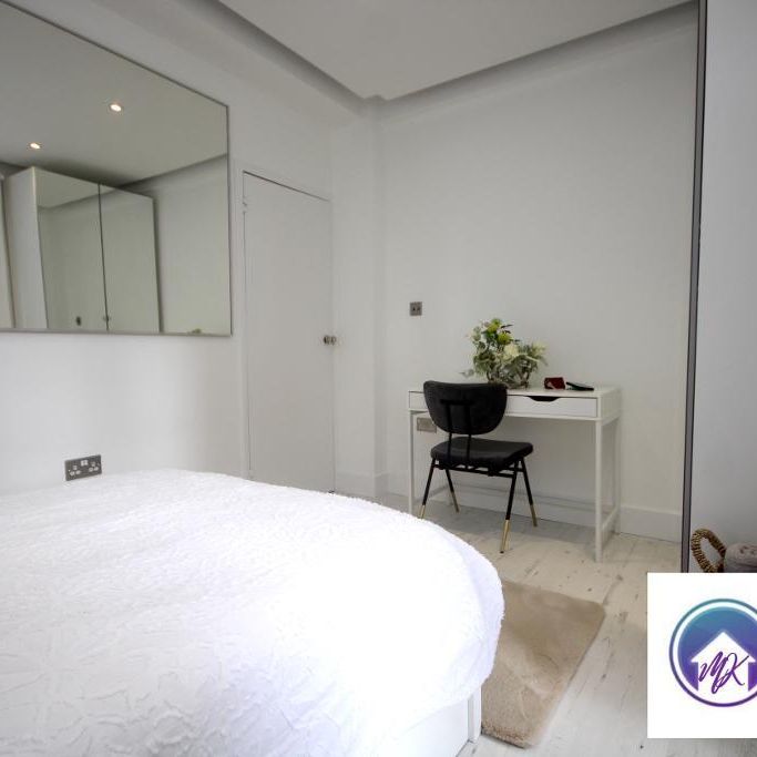 1 Bedroom Room in Flat Share To Rent - Photo 1