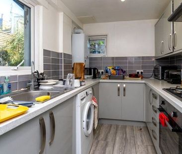 5 bedroom house to rent - Photo 4