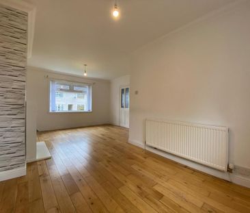 3 bedroom house to rent - Photo 2