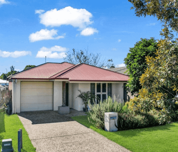 Comfortable Family Living - Photo 5