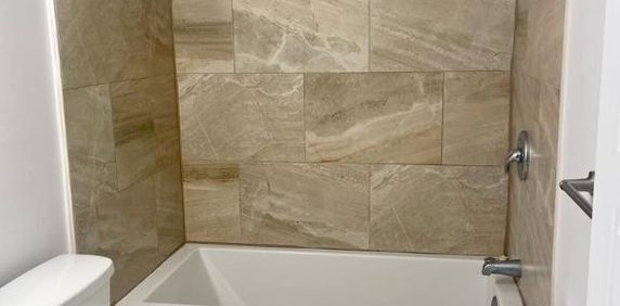 Chutes de PRIX $$.......LOGEMENTS A LOUER A LONGUEUIL - Photo 2