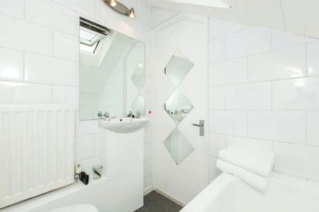 Studio to rent - Photo 5