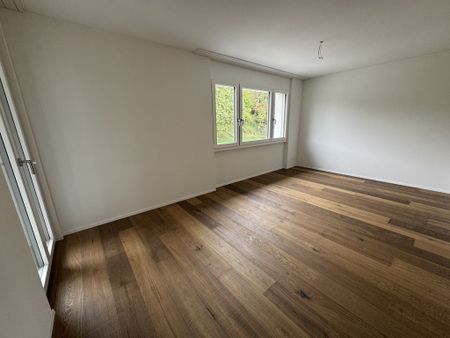 "Frisch renovierte und helle Wohnung" - Foto 3