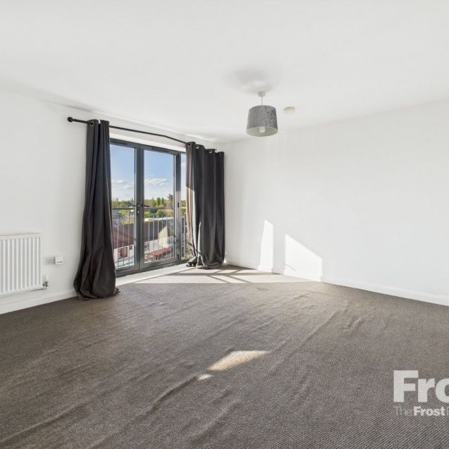 Willow Court, Meadfield Road, Langley,SL3 - Photo 1