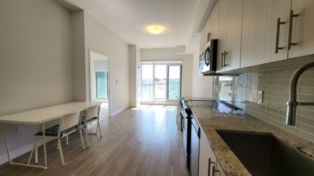 For Lease - 4055 Parkside Village Drive Unit# 333, Mississauga, Ontario - Photo 5