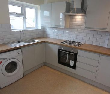 2 bedroom maisonette to rent - Photo 3