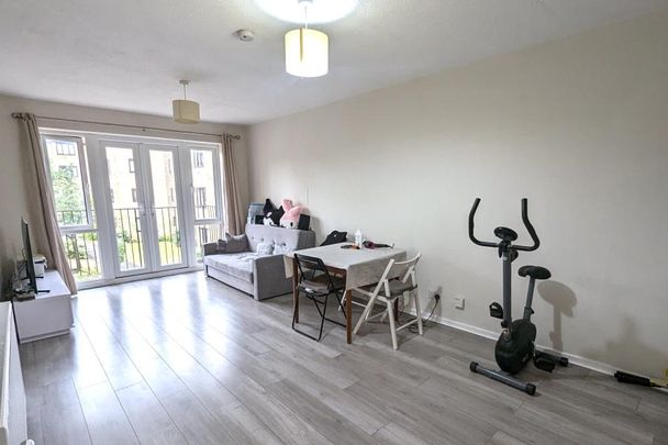 The Rowans, Woking, Surrey, GU22 - Photo 1