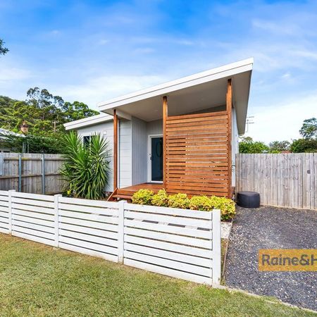 MODERN LIVING - Photo 4