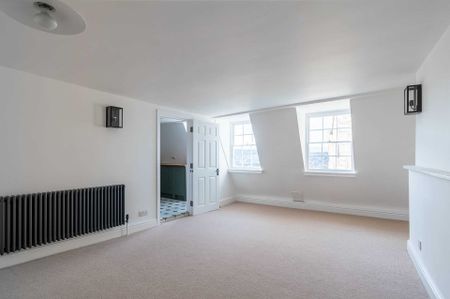 Portland Place - Photo 2