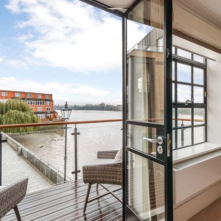Palace Wharf, Rainville Road, London - Photo 1