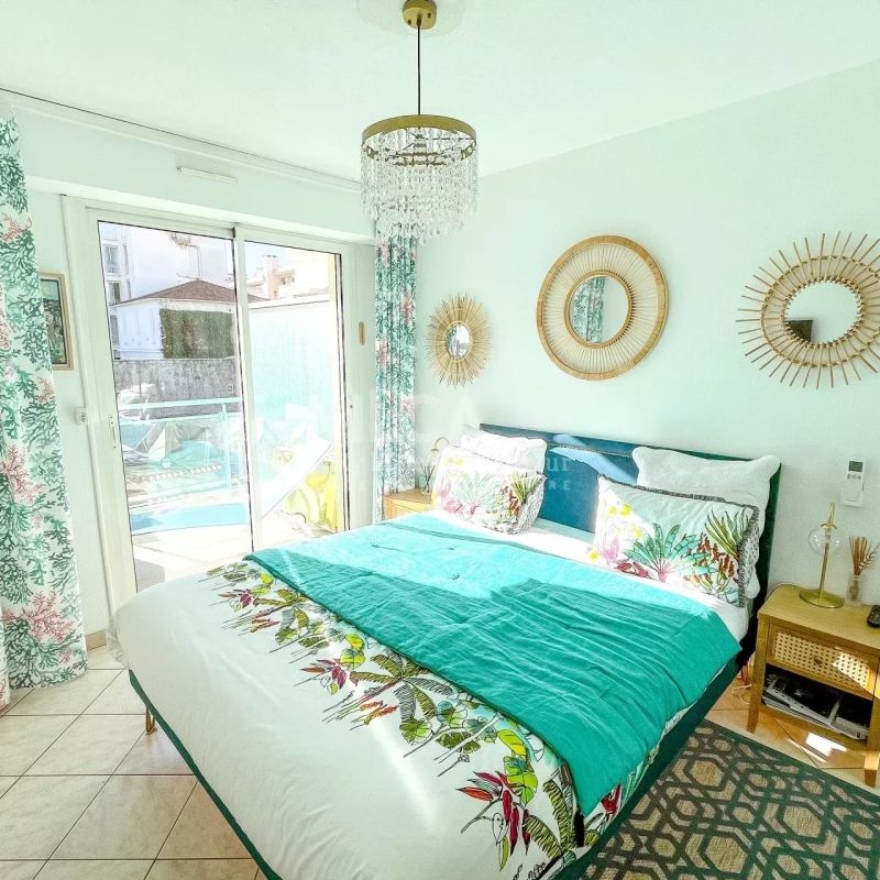 JUAN LES PINS - PINEDE - Ref: 2P PALM - Photo 1