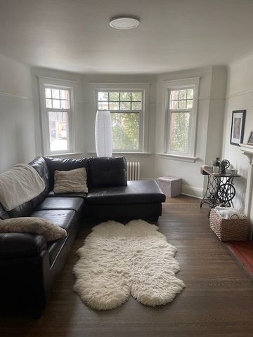 For Lease - 5 Lonsdale Road Unit# 1, Toronto, Ontario - Photo 2