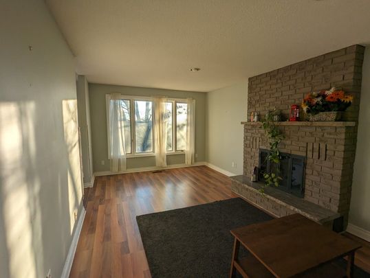 For Lease - 442 Rimosa Court Unit# Upper, Oshawa, Ontario - Photo 1