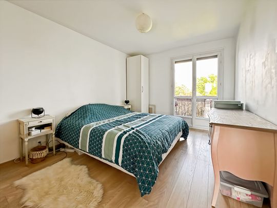 Apartment - Photo 1