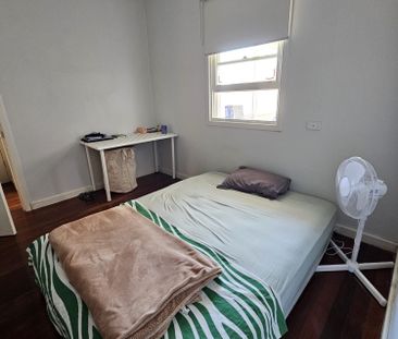 Queens Park - Photo 3