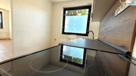 Pronájem, byt 1+1, 32 m - Фото 2