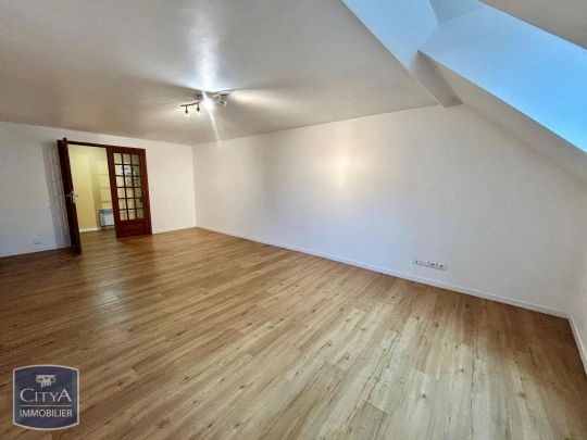 Appartement à louer 4 pièces 82.98m² - Photo 1