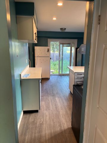 For Lease - 58 Carolbreen Square, Toronto, Ontario - Photo 2
