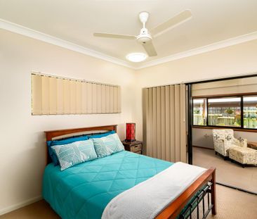 3 BEDROOM HOME CLOSE TO TOWN - Photo 5