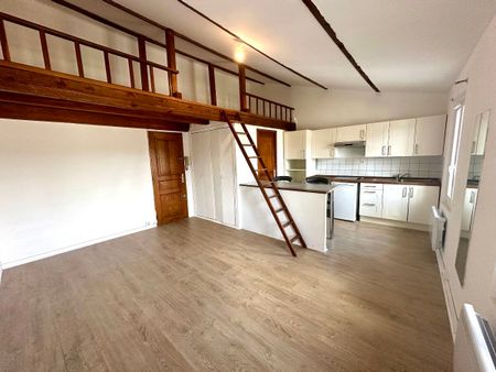 LA PENNE SUR HUVEAUNE, STUDIO AVEC MEZZANINE - Photo 5