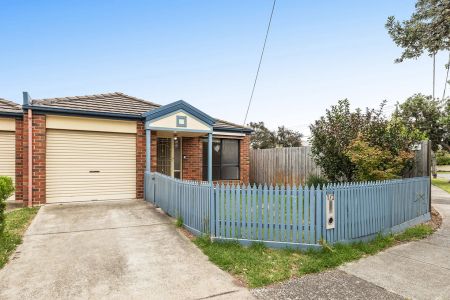 1/2 Willmott Street, Aspendale. - Photo 3