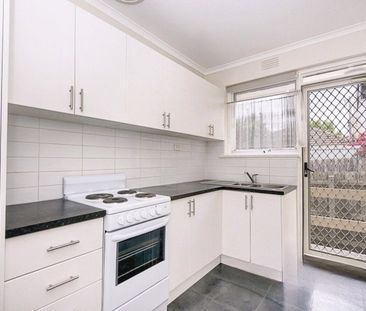 2 Bedroom Unit - Photo 2