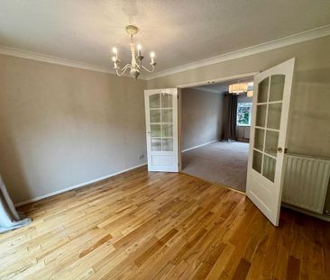 4 bedroom detached house to rent - Photo 1