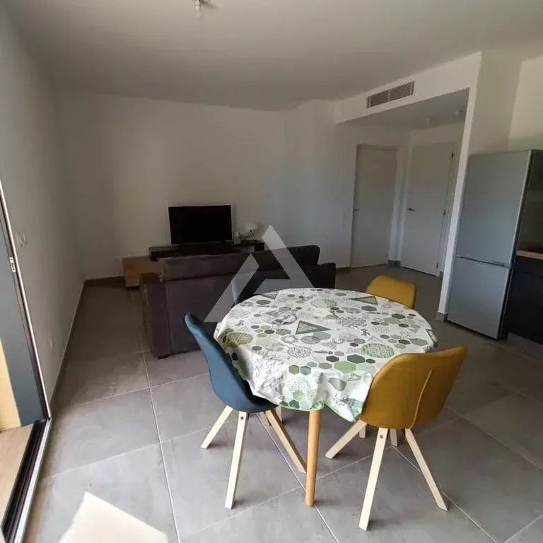 Location Appartement 2 pièces 44m² EZE 06360 - Photo 1