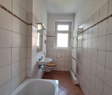 Schöne Wohnung mit Balkon! - Foto 5