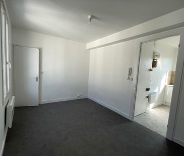 Location Appartement 2 pièces 41m² - Photo 4