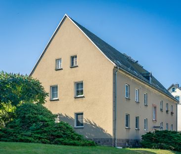 Ländlich gelegene 3-Raum-Wohnung mit Tageslichtbad - Foto 3