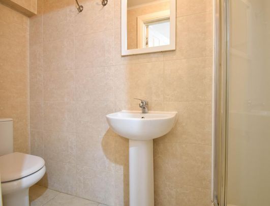 5 bedroom terraced house to rent - Photo 1