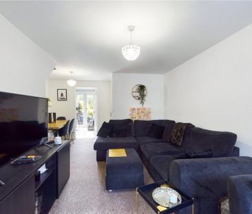 2 bedroom end of terrace house to rent - Photo 1