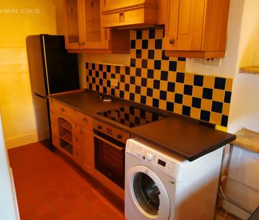 3 bedroom cottage to rent - Photo 3