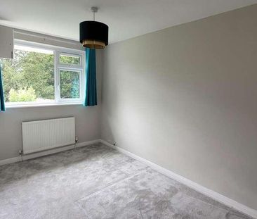 Thames Ditton, Surrey, KT7 - Photo 5