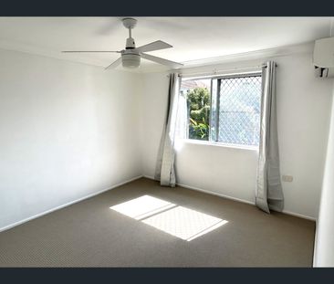4/23 Mabel Street, Margate, Qld 4019 - Photo 4