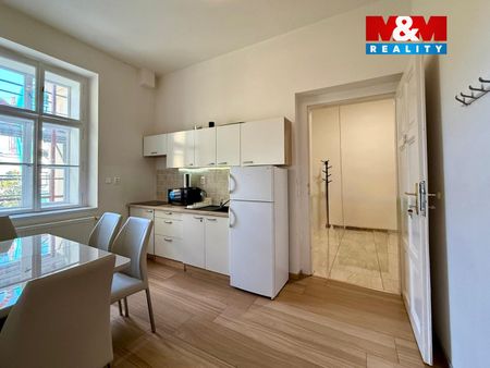Pronájem bytu 2+kk 49 m² - Fotografie 4