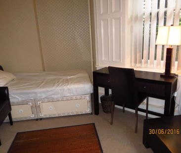 1 bedroom detached house to rent - Photo 1