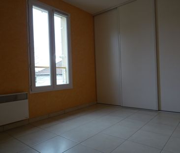 Location Appartement 2 pièces 37m² ST JEAN DE BRAYE 45800 - Photo 6