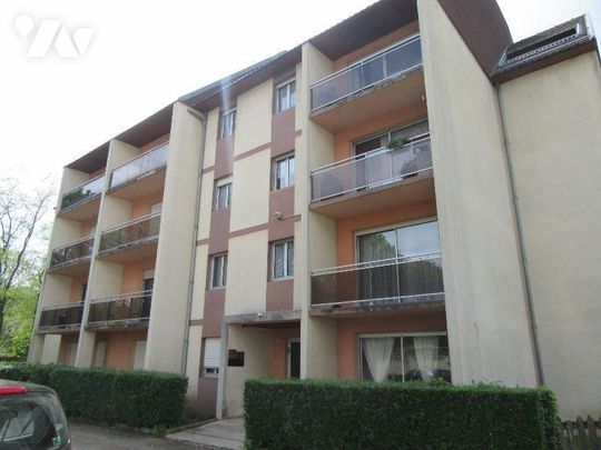 A LOUER: Un appartement de type F3 de 61,18 m² au 1er étage avec ascenseur, situé à AVALLON (... - Photo 1