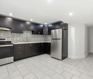 For Lease - 5487 Cosmic Crescent Unit# Lower, Mississauga, Ontario - Photo 4