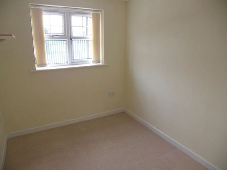 2, Stonebridge Court, Farnley Crescent, Leeds, LS12 5AN - Photo 2