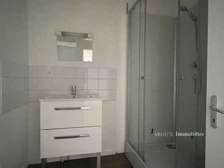 Location Appartement 2 pièces 49m² - Photo 4