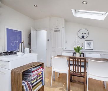 2 bedroom maisonette to rent - Photo 4