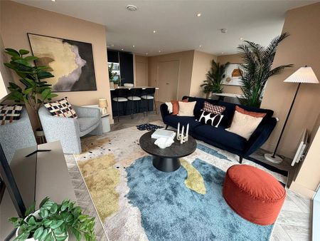 3 bedroom apartment to rent - Photo 2