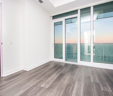 For Lease - 3900 Confederation Parkway Unit# 5801, Mississauga, Ont... - Photo 5