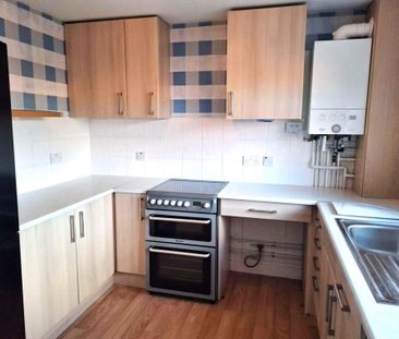 2 bedroom terraced house to rent - Photo 3