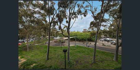 Modern Comfort in Vibrant South Yarra - Photo 5