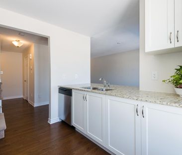 For Lease - 195 Par-La-Ville Circle, Stittsville - Munster - Richmo... - Photo 5