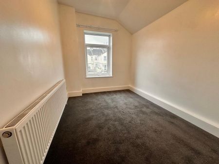 3 bedroom terraced house to rent - Photo 4